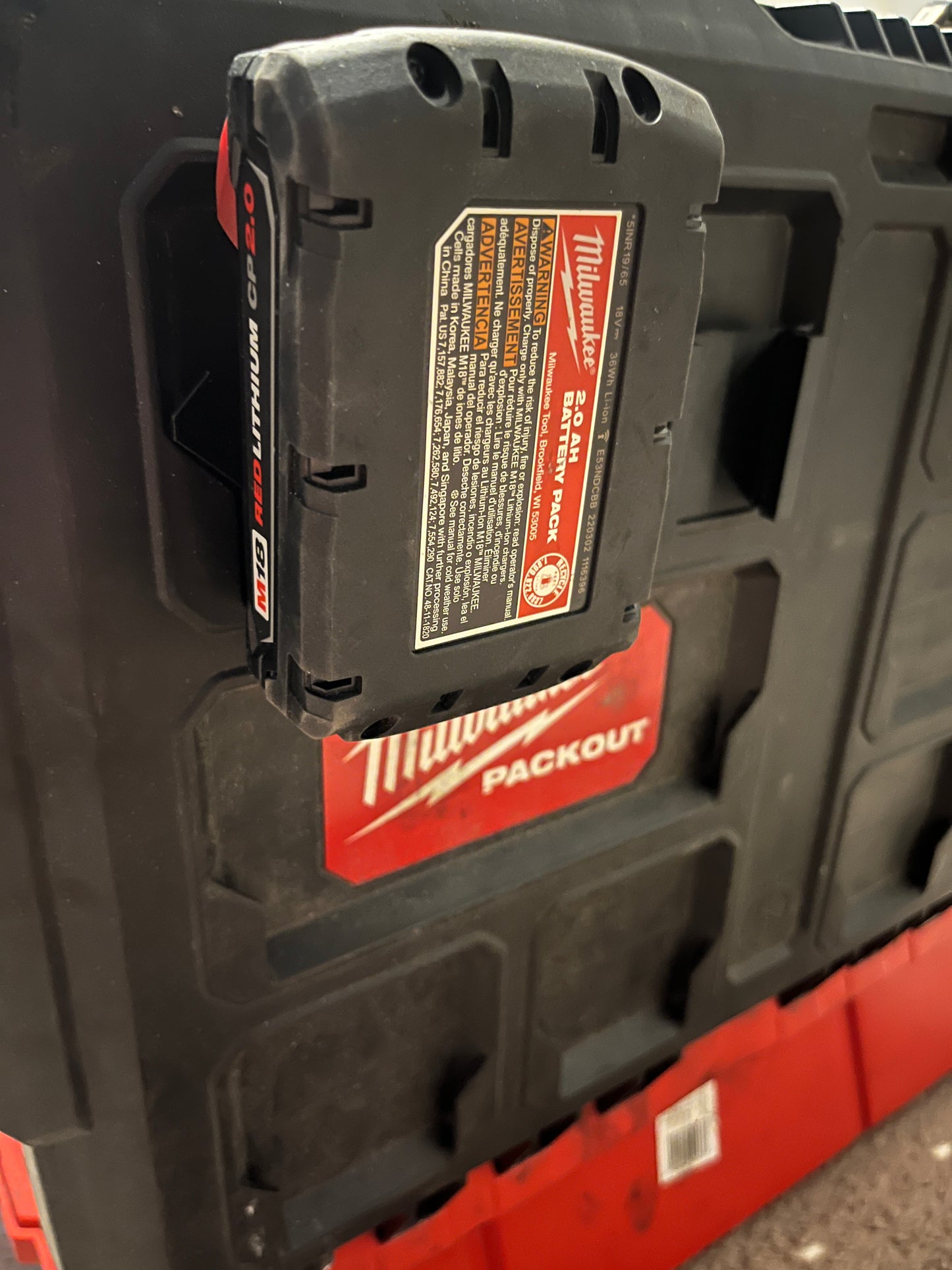 Milwakuee Packout Battery Holder